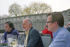 INTERCOPE\'s president in excellent mood